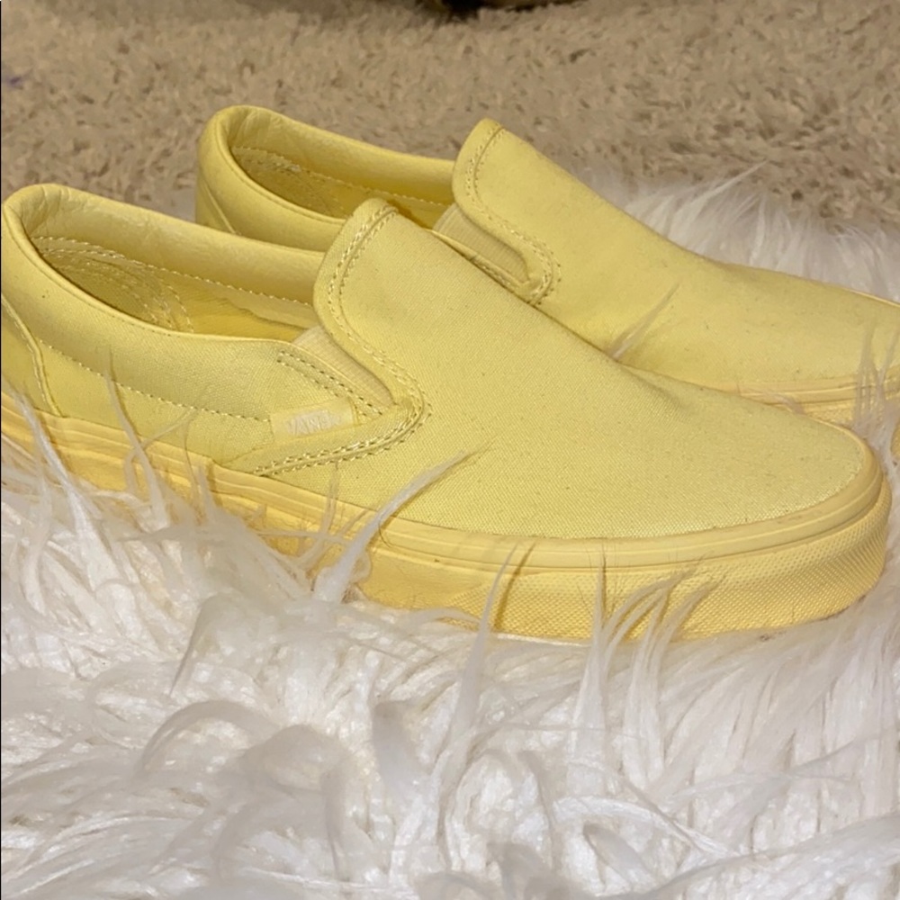 PASTEL YELLOW VANS